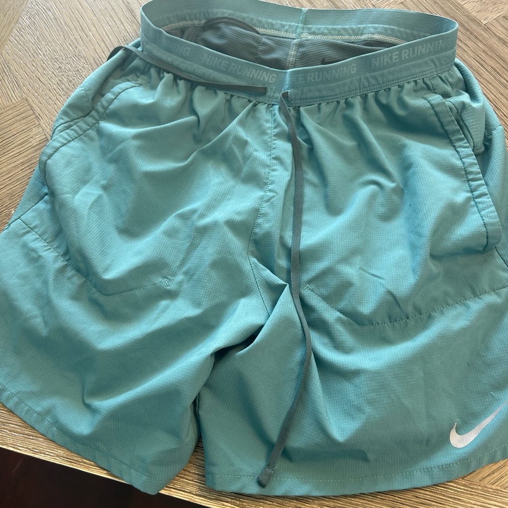 Nike Men's Aqua Athletic Shorts